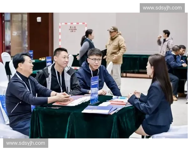 赛事总监统筹全局推动大型体育活动高效运营与品牌价值全面提升